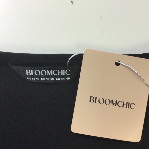 BLOOMCHIC 14-16 1X Plus Black Long Sleeve Neck Cut Out Shirt Blouse NWT B67 - Picture 8 of 8